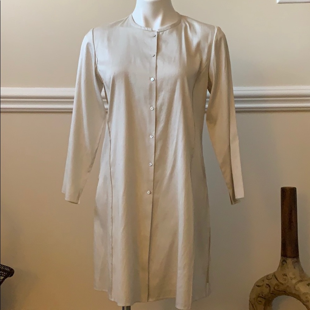 EILEEN FISHER TOP/ LIGHT JACKET